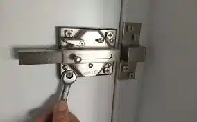 Cerrojos de seguridad en Cercedilla